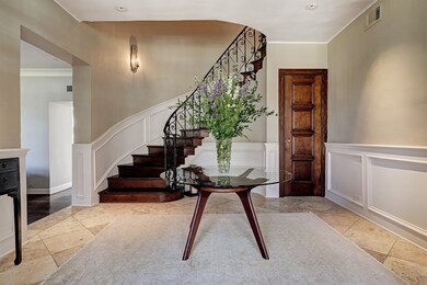 2421 Brentwood Dr, Houston, TX 77019 - photo 4