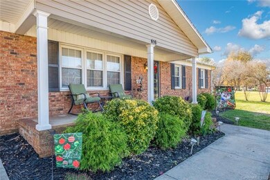 416 Nixon Rd, Statesville, NC 28625 - photo 5