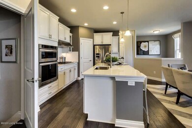 9300 Tamarack Grove Ln, Louisville, KY 40291 - photo 7