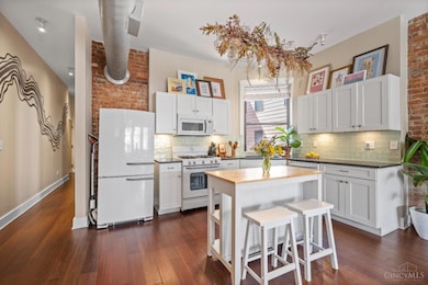 1501 Vine St, Cincinnati, OH 45202 - photo 4