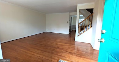 10523 Polk Square Ct, Gaithersburg, MD 20878 - photo 2