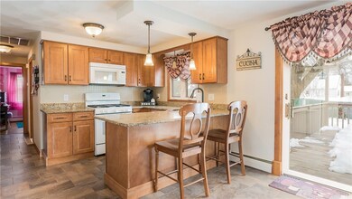 23 City View Pkwy, Johnston, RI 02919 - photo 5