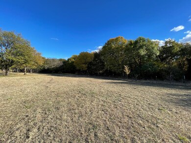 125 Harter Ln, Azle, TX 76020 - photo 5