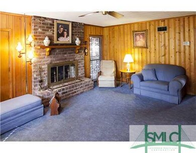 Den/Family/Great Room. Large den or bonus room for