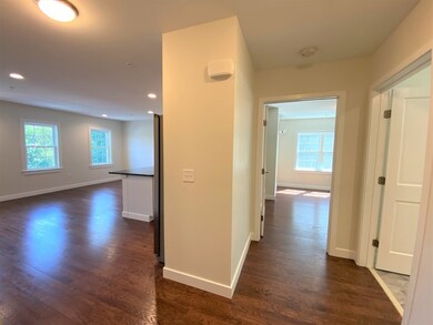 65 Central St unit 7, Georgetown, MA 01833 - photo 4