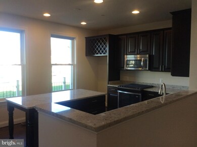 20 Maxwell Square, Frederick, MD 21701 - photo 2