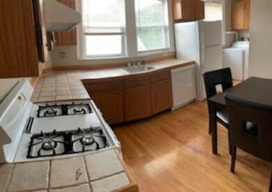 507 Main St unit 3, Stoneham, MA 02180 - photo 3