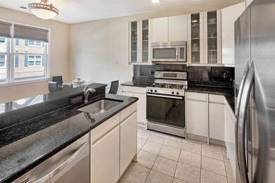 322 Midland Ct, West New York, NJ 07093 - photo 3