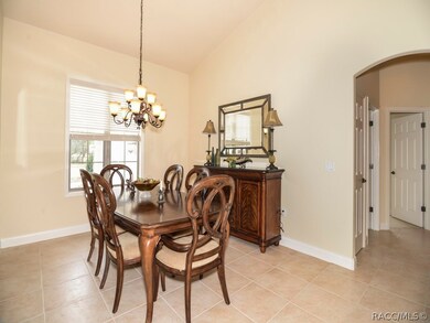 Formal Dining