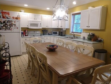 98 Farm Ln, Seabrook, NH 03874 - photo 6