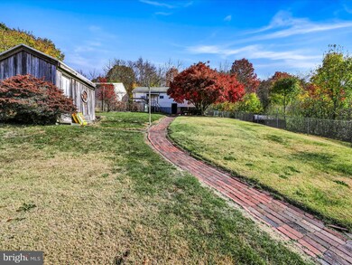 39 & 41 Walnut St, Middleport, PA 17953 - photo 2