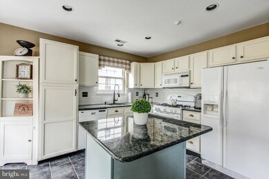 2681 Fallow Hill Ln, Jamison, PA 18929 - photo 2