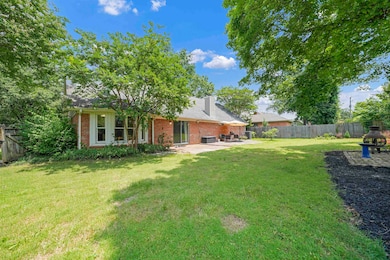 8233 Timber Creek Dr, Cordova, TN 38018 - photo 3