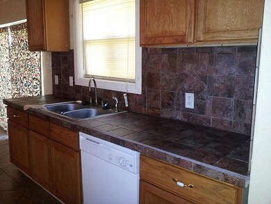 515 E Delz Dr, Houston, TX 77022 - photo 7