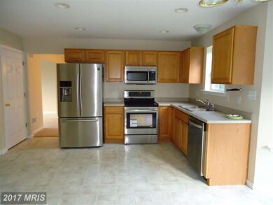 1866 Falcon Ln, Chambersburg, PA 17202 - photo 2