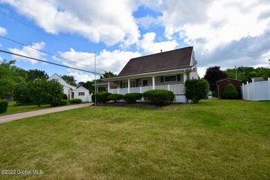 2 Huckleberry Ln, Albany, NY 12205 - photo 4