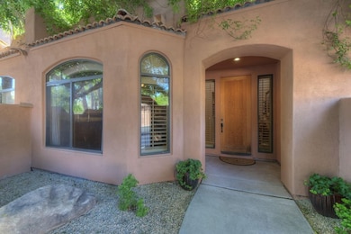 002_Courtyard ~ Entry