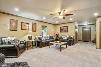 308 Manor Ln unit 5, King of Prussia, PA 19406 - photo 7