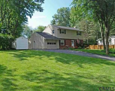 6 Woodhall Ln, Clifton Park, NY 12065 - photo 2