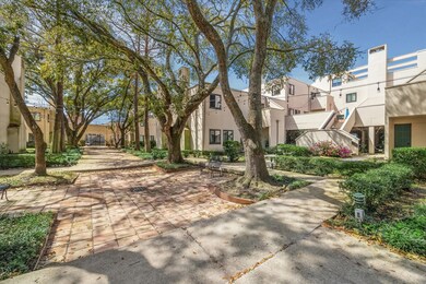 Lovett Square Condos in Midtown/Montrose. 77006. 3