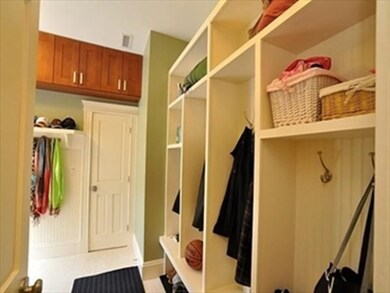 497 Boylston St unit 3, Brookline, MA 02445 - photo 4