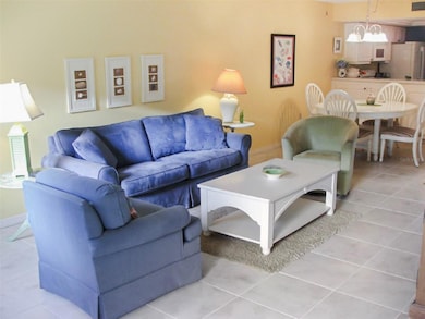 1344 Siesta Bayside Dr unit 1344D, Sarasota, FL 34242 - photo 4