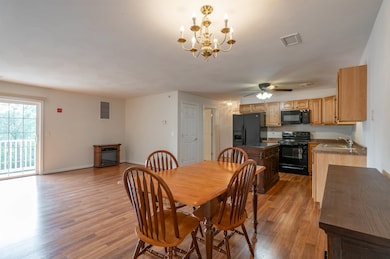 65 Fordway Extension unit 1-307, Derry, NH 03038 - photo 4