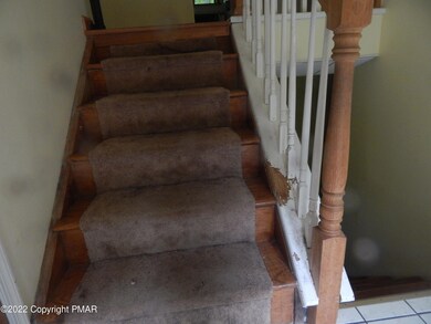 803 Cottonwood Dr, Lords Valley, PA 18428 - photo 5