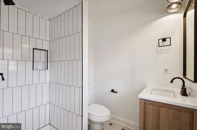 25 S Potomac St, Baltimore, MD 21224 - photo 6