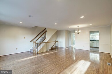 14922 Dunvegan Ct, Silver Spring, MD 20906 - photo 4