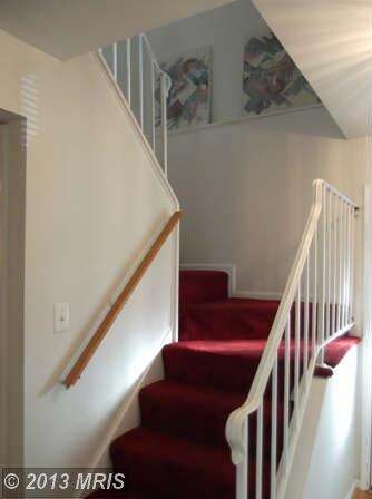 2266 Dawn Ln, Temple Hills, MD 20748 - photo 6