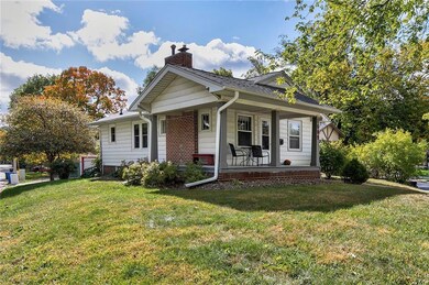 1609 41st St, Des Moines, IA 50310 - photo 3