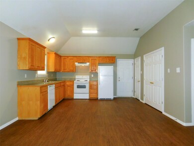 111 Private Road 3230 unit 100, Bridgeport, TX 76426 - photo 5