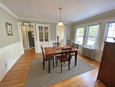 331 Lowell Ave unit 1, Newtonville, MA 02460 - photo 3