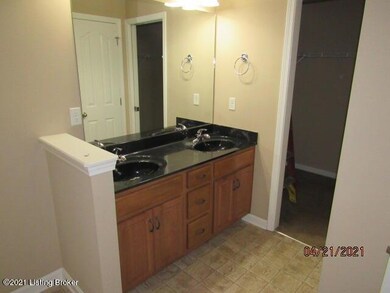 141 Crystal View Ct, Mount Washington, KY 40047 - photo 7