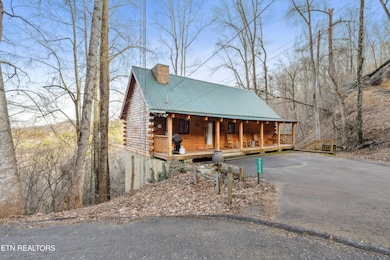 2558 Wildcat Ridge Rd, Sevierville, TN 37862 - photo 3