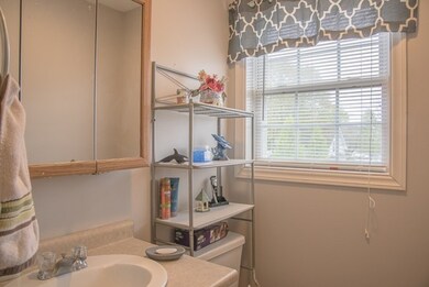 2 York St unit 2, Haverhill, MA 01830 - photo 7