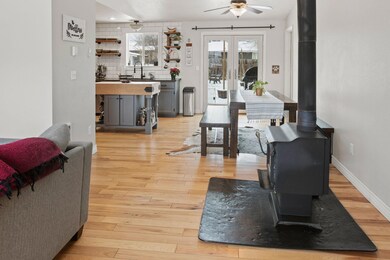 3226 SW Pumice Place, Redmond, OR 97756 - photo 4