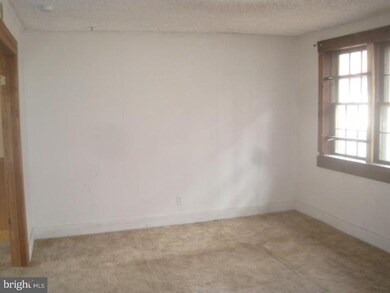 525 Spruce Ave, Newfield, NJ 08344 - photo 3