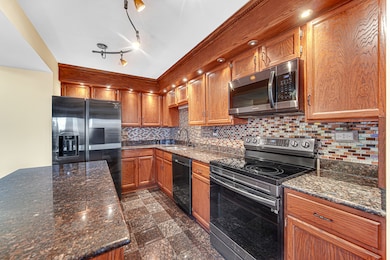 unlisted-address, Mount Prospect, IL 60056 - photo 5