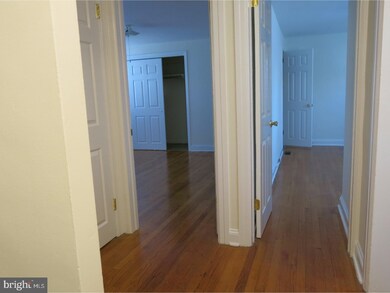 420 Sutherland Rd, Ewing, NJ 08618 - photo 7