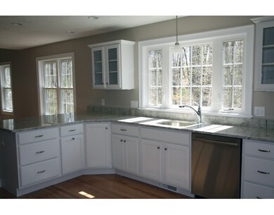 401 Red Tail Way unit 401, Lancaster, MA 01523 - photo 3