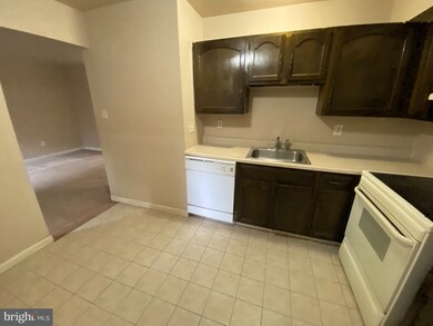 2310 Baynard Blvd unit F1, Wilmington, DE 19802 - photo 6