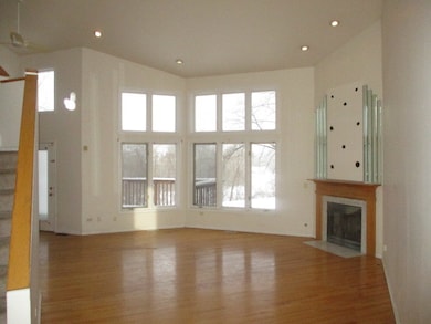 18601 Emily Ct unit 25, Hazel Crest, IL 60429 - photo 2