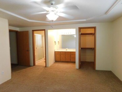 935 Juanita Way, Central Point, OR 97502 - photo 6