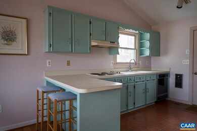 363 Simms Rd, Stanardsville, VA 22973 - photo 5