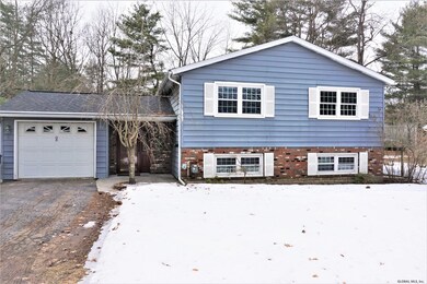 6 Carr Rd, Saratoga Springs, NY 12866 - photo 2