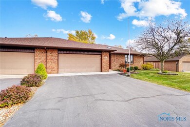 1711 Stonehill Dr, Findlay, OH 45840 - photo 2