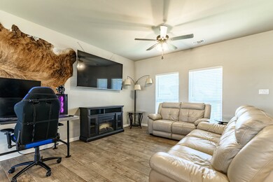 250 Poinsetta Dr, Palmer, TX 75152 - photo 6