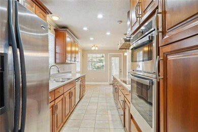 alternate kitchen view